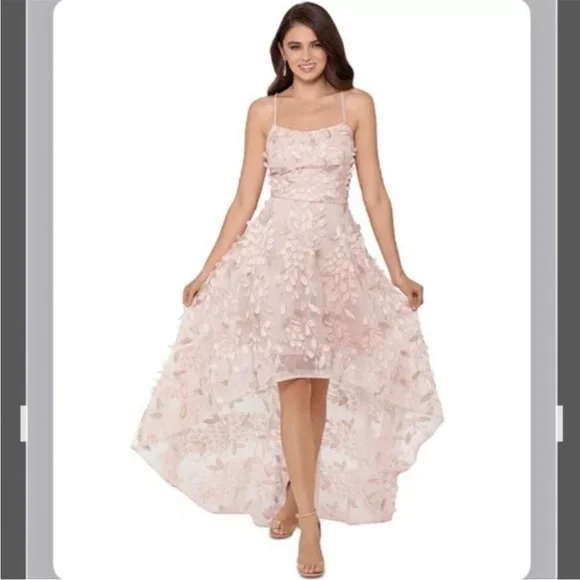 XSCAPE Floral-Appliqués High-Low Gown in Blush - Picture 2 of 11
